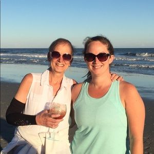 Meet your Posher, Sandie